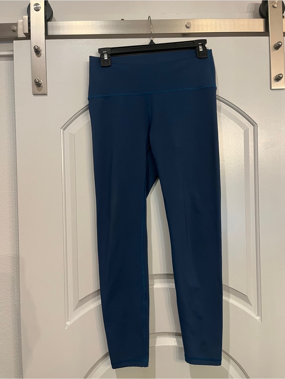 Fleo dark Blue High-Waisted buttery Leggings. GUC!